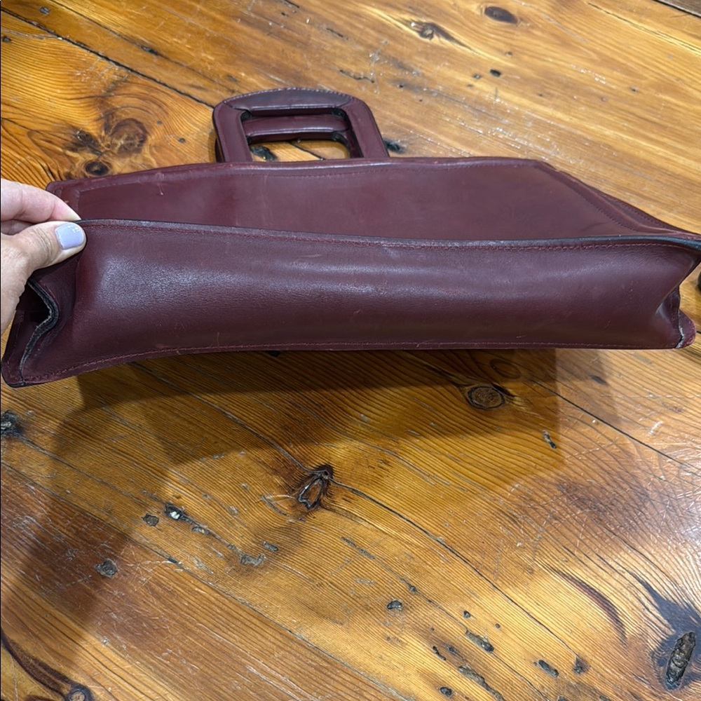 C & C Leather Burgundy Briefcase with Classic Design - Picture 8 of 12